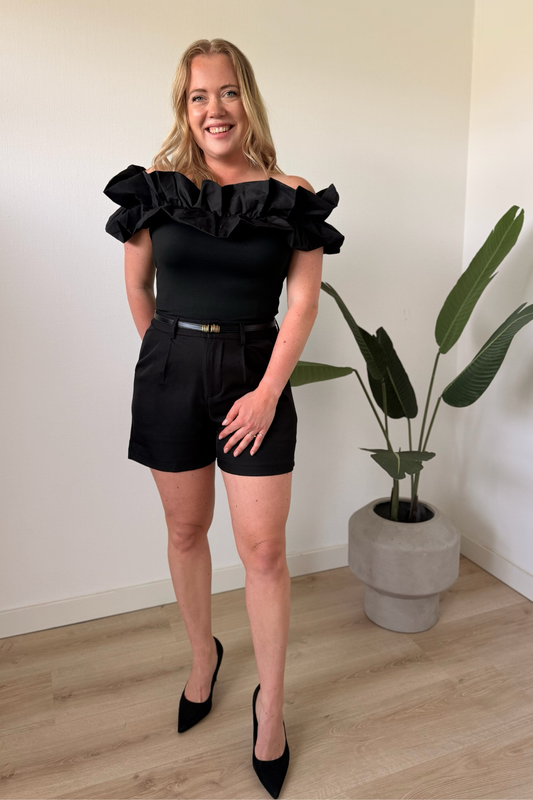 Cloud Ruffle Top – Black