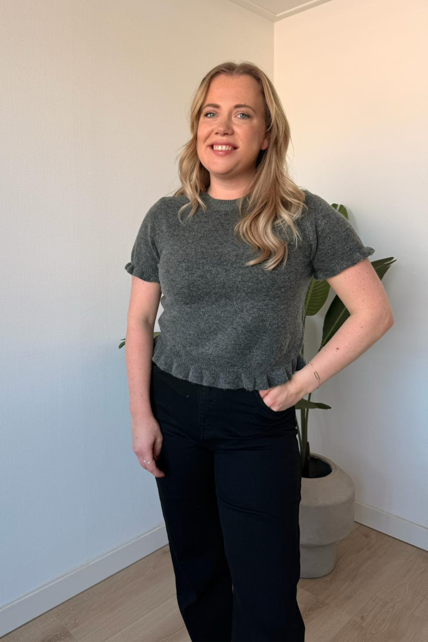 Ruffle Knit Top - Grey