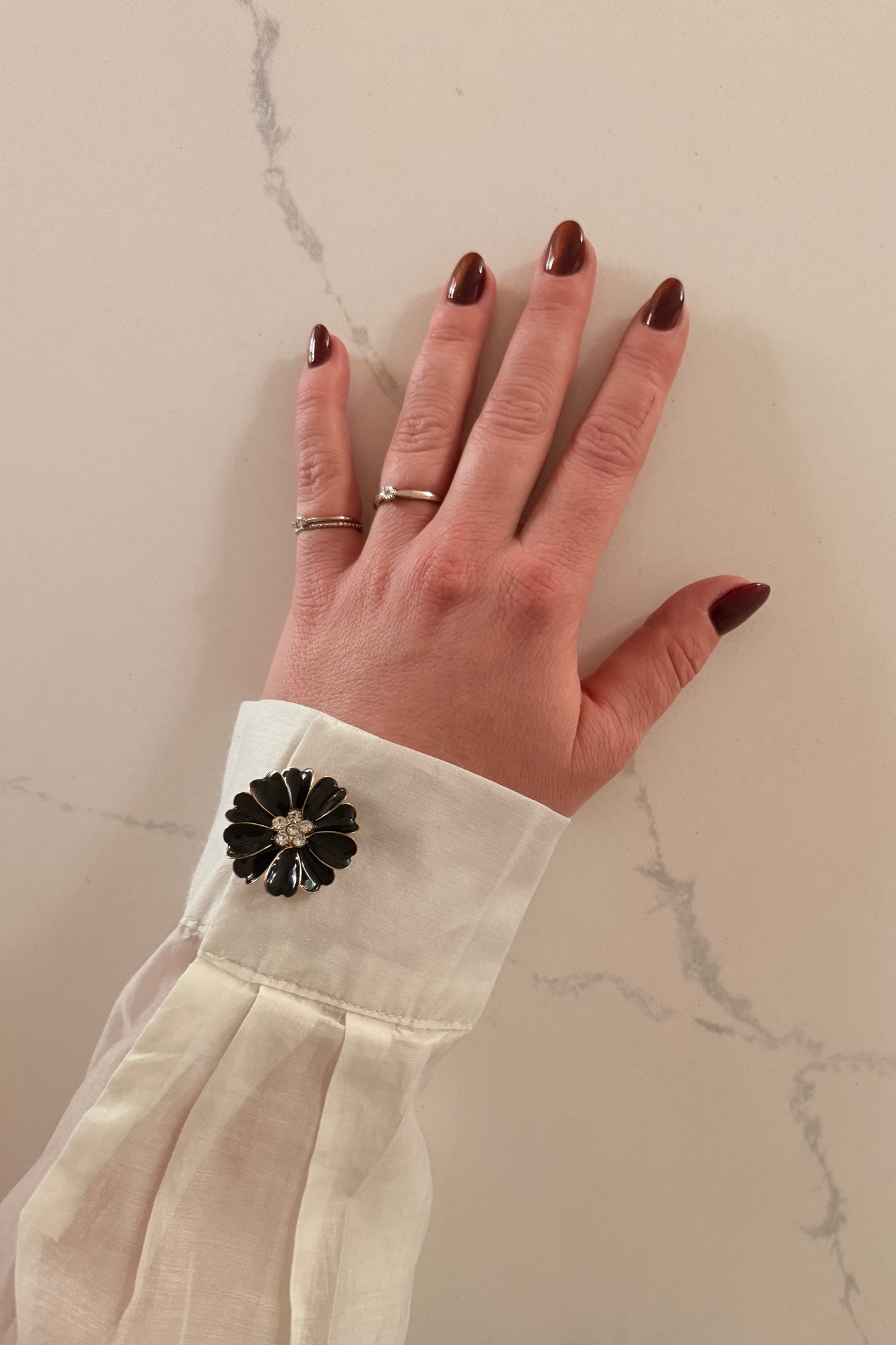 Sunday Charms - Midnight Bloom