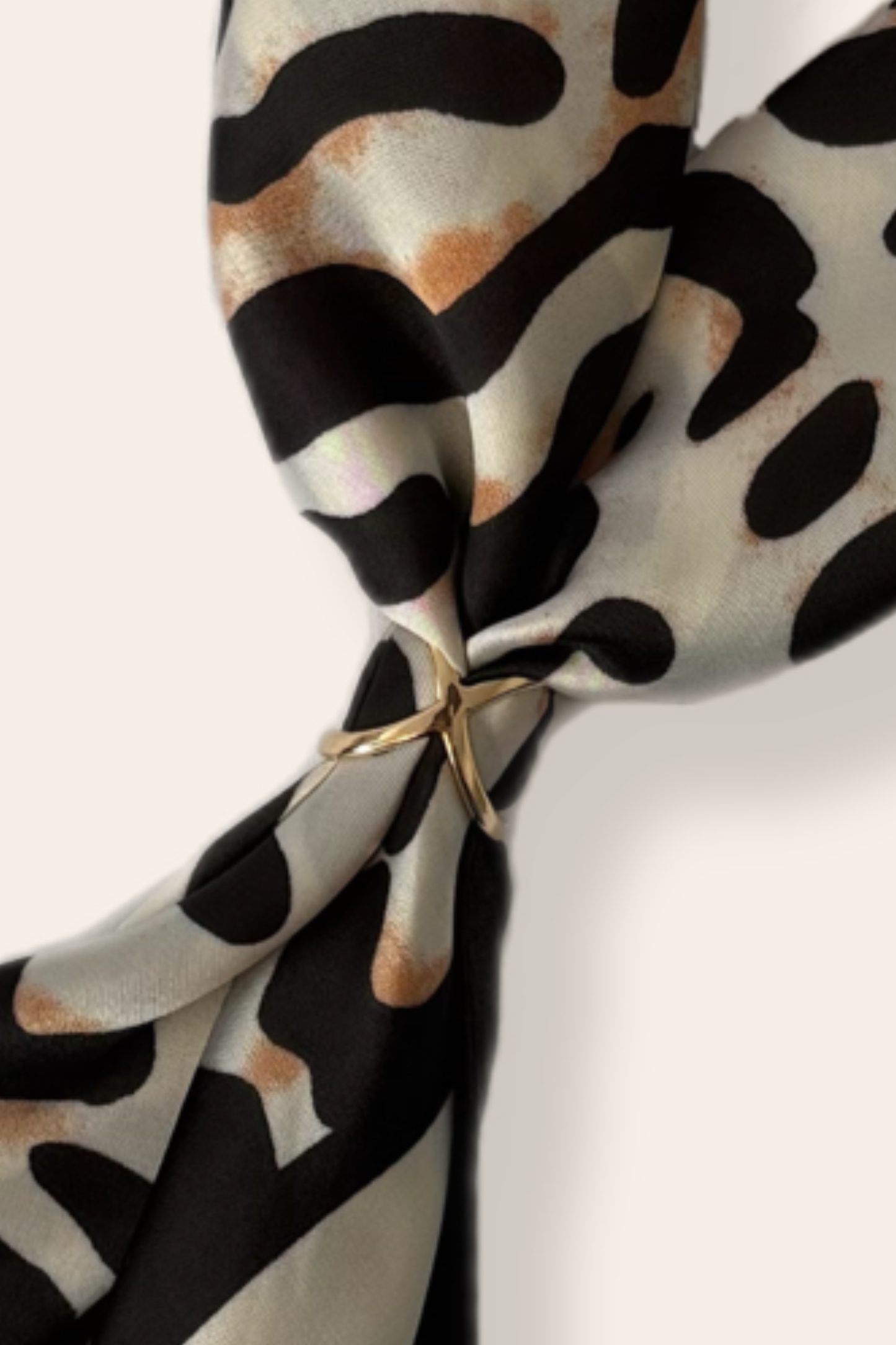 Luxe Knot Gold