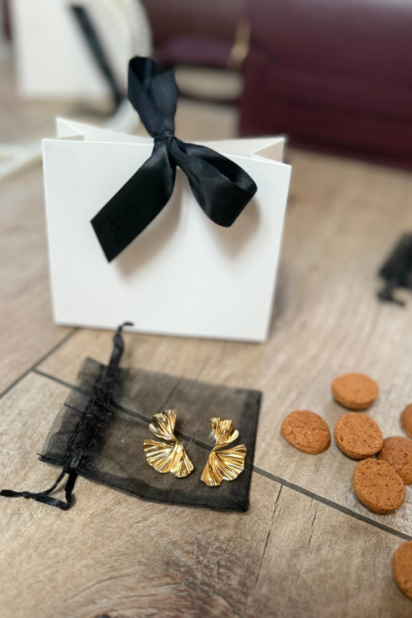 Ripple Shell Earring