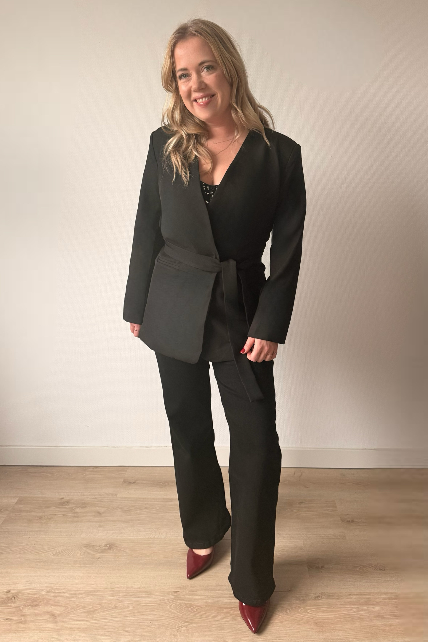 Sculpt Blazer – Black