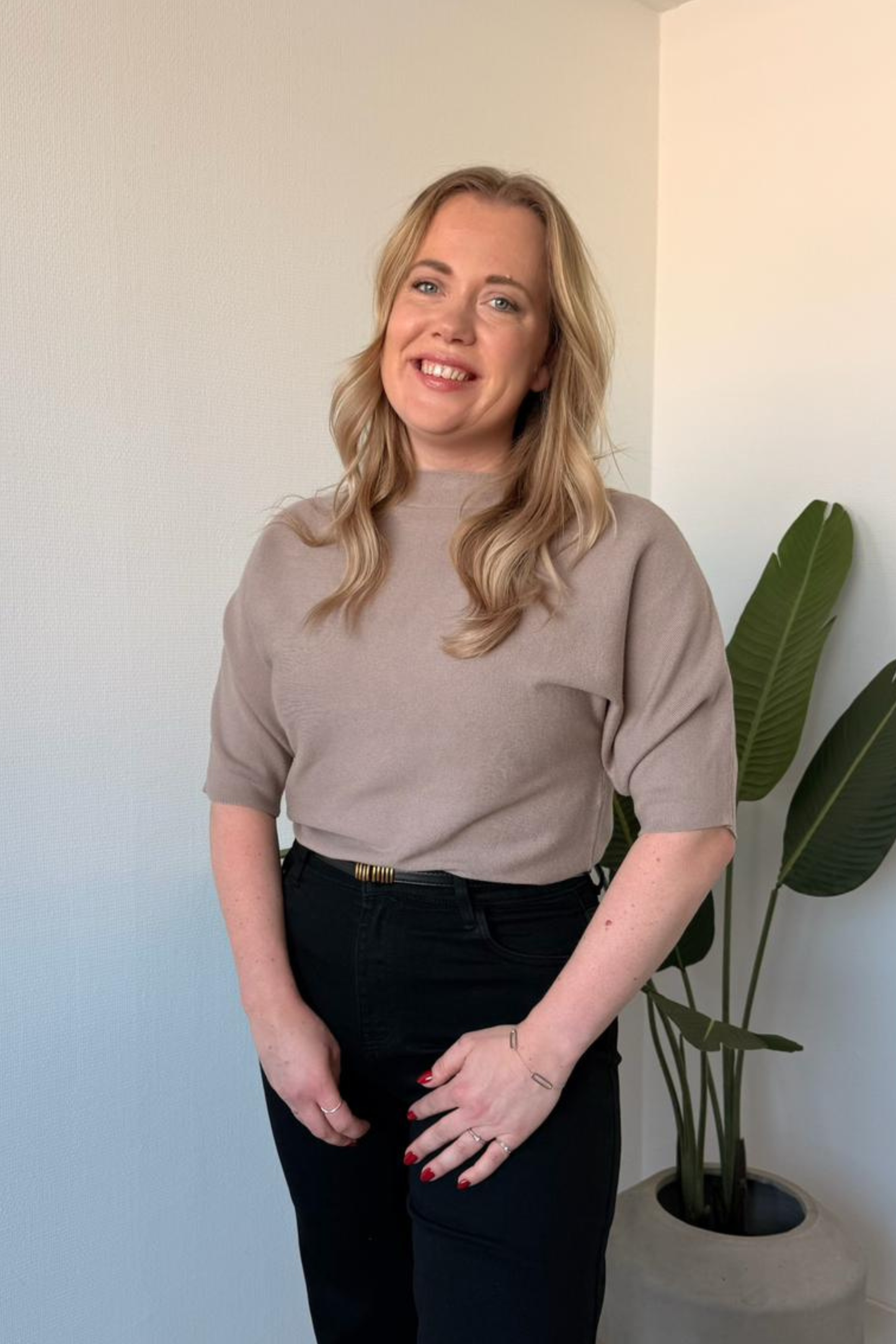 Smooth Knit Top – Taupe